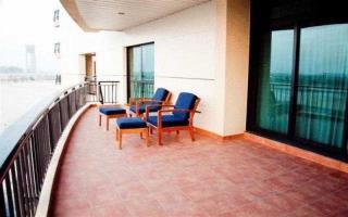 Park Apartments Dubai,An Edge By Rotana Hotel Exterior photo